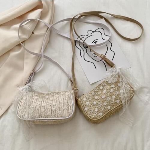 Women Summer Beach Handbags Delicate Floral Lace Straw Woven Shoulder Bags Crossbody Purse for Holiday
