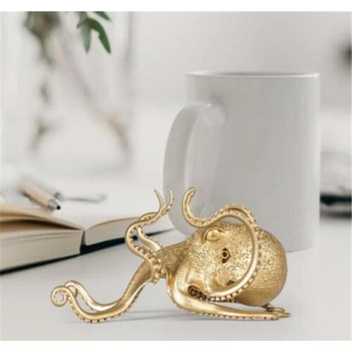 1PC Creative Octopus Bracket Golden Octopus Lazy Mobile Phone Bracket Small Animal Decorations Home Table Decoration Crafts