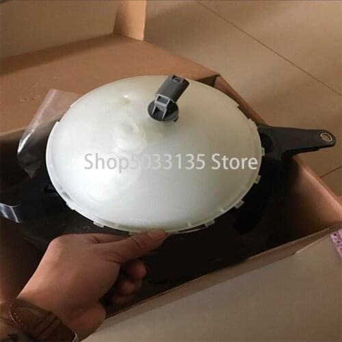 CAR liquid storage tank bm wF10 520I F10 528I N20 F10 528IN20 F10 528IX F11 520I F11 528IX secondary kettle