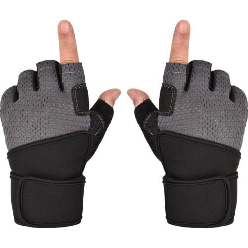 Adjustable Fitness Gloves Anti-Slip Half-Finger Gloves For Men Refreshing And Breathable Fitness Gloves One Pair Outfit