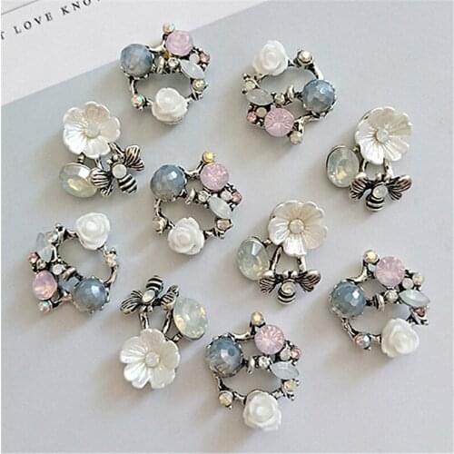 10 PCS Fashion Metal Antique Silver Color Bees Flowers Alloy Jewelry Accessories DIY Findings For Jewelry Making
