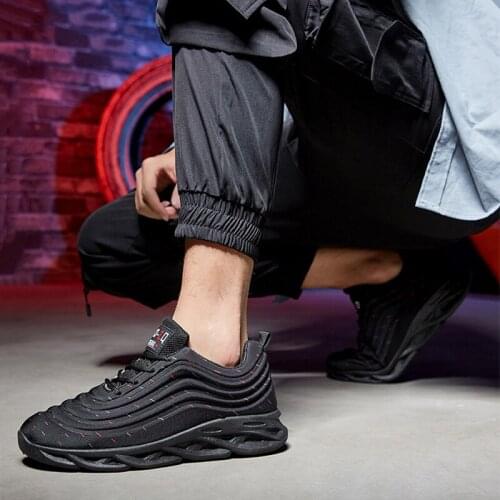 New Spring Autumn Mens Sneakers Outdoor Sport Shoes Black Air Running Shoes Casual Walking Shoes Tenis Designer Platform Shoes