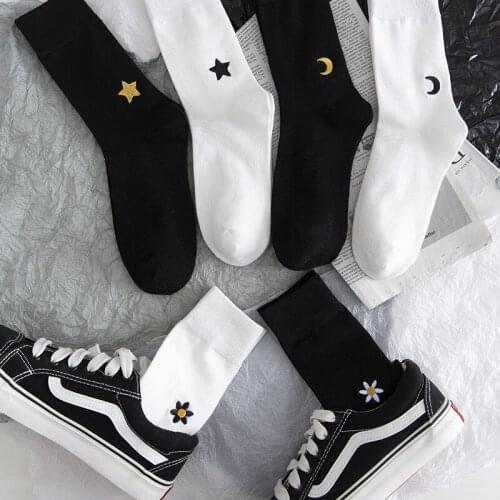 2020 Autumn Winter Socks Black White Socks Moon Star Flowers Girl Cotton Socks For Women Bunching Socks