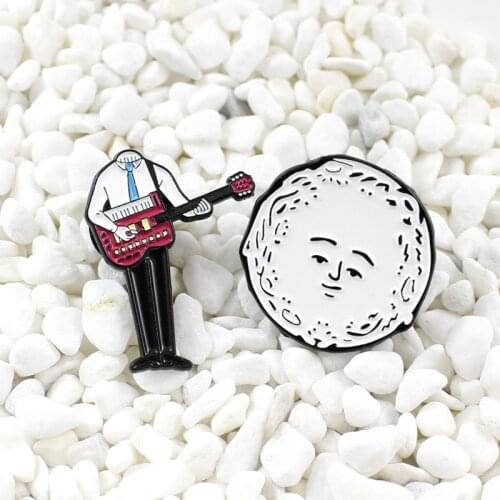 Singer playing the guitar Body and head apart Head becomes bigger Shirt tie Rock fan Hip hop Funny Suit Art brooch Creative pin