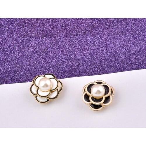 SHARPPIN Enamel Flower Strong Magnet Brooch Pearl Women Hijab Magnets Suit Scarf Brooches