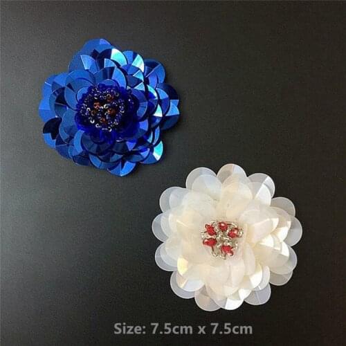 10pcs/lot Maxisin Brand 7.5cm White Blue Sequins Flowers Patches for clothing Sew On Sequin Applique flower patch for DIY
