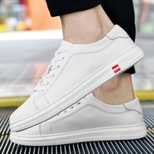 2021 Spring Fashion Breathable Off White shoes Soft Footwears Lace up Sneakers Men Lightweight ComfortableWalking Sneakers