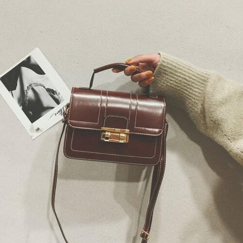 New Korean Handbag Single Shoulder Women 's Bag Messenger Bag Fashion Girl Small Square Bag Inside The Bag Flap Single Root Soft