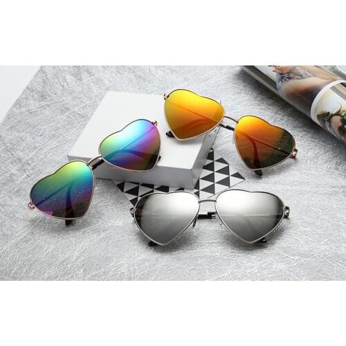 Ladies Heart Shaped Sunglasses Metal Women Fashion LOVE Colorful Lenses Sun GlassesUV400 Men Women Brand Designer Eyewear