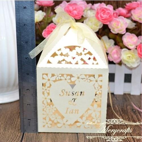 High Quality 250g Pearl Paper Kiss Heart Carved Pattern Wonderful Romantic Wedding Decorations Supplies Laser Cut Favor Box