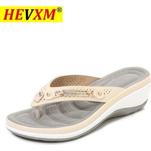 Women Metal Button Slippers Shoes Wedge Beach Sandals Womens New Summer Outside Shoe Ladies Clip Toe Female Footwear 2021