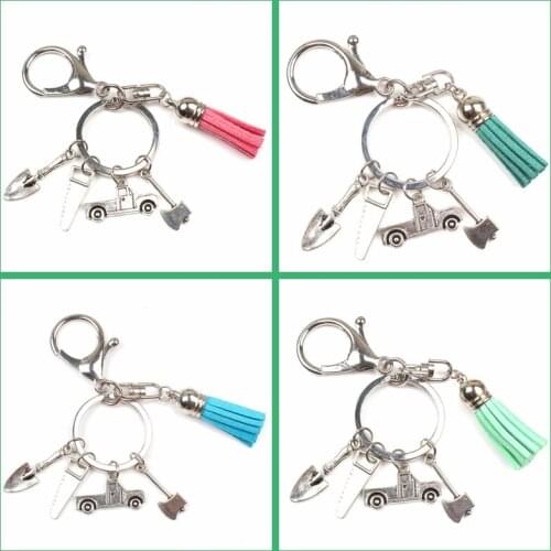 7 Color Tassel Stone Axe Keychain Hacksaw Trailer Mini Pendant Keychain Father Holiday Souvenir Gift Men and Women Jewelry