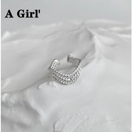 A Girl' Fashion Wave Clip Earrings No Pierced Ear Post Bone Cuff Clip On Earrings Hollow Fake Cartilage Earring for Women