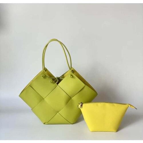 2021 New Trendy Brand Design Leather Woven Soft Leather Large Capacity Shipping Purse Women Hand Bag Luxury Shoulder Summer Bag