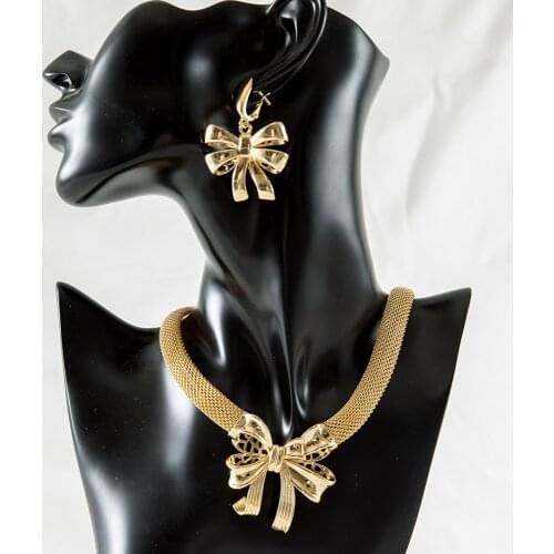 High Quality Exquisite Style Golden Color Bowknot Shaped Necklaces And Earrings Jewelry Set Wedding Party Attendance Design