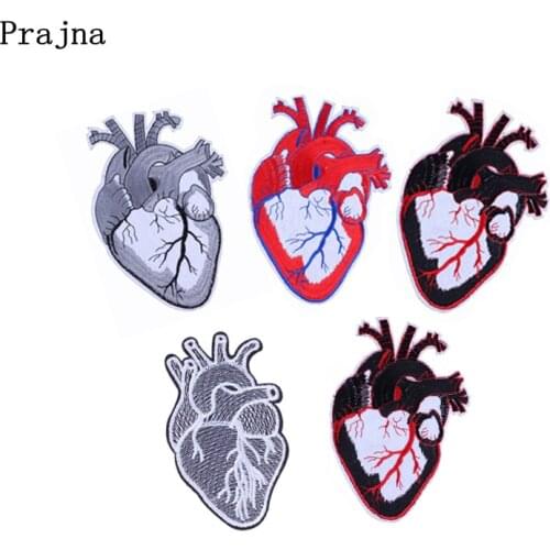 Prajna Heart Stripe Badge Embroidery Patch Stickers On Clothes Thrasher Clothing Iron On Backpack Tactical Patches Chile Cropped