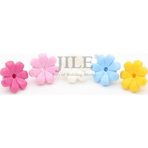 Moc Accessories Flower with 7 Thick Petals and Pin 32606 Friends Enlighten Building Blocks Bricks Compatible Assembles Particles