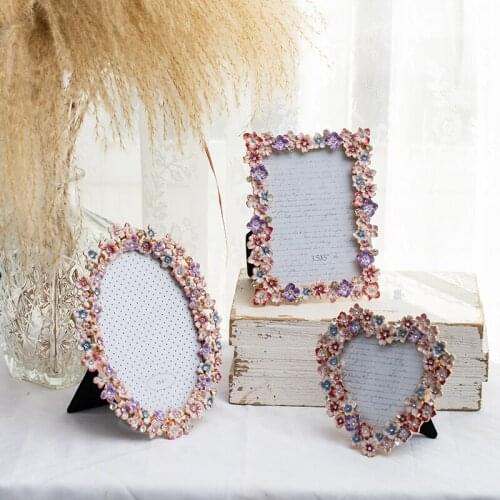 Creative simple alloy 5 inch 6 inch 7 inch flower love photo frame home retro living room bedroom wedding birthday gift frame