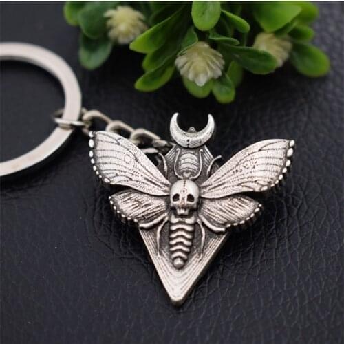 1pcs dead head Skull Butterfly Moth Shape Keychain Dainty Insect Jewelry Private Gifts for Lovers Friends