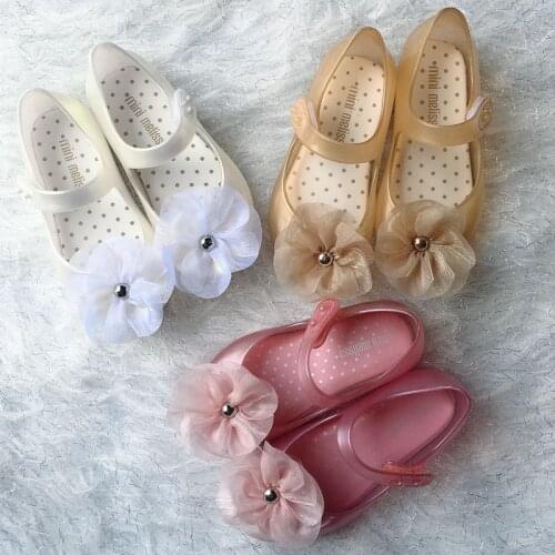 Lastest Mini Melissa Childrens Jelly Shoes Camellia crystal Beach Sandals Kids Girl Princess PVC Candy Sandals flower MN025
