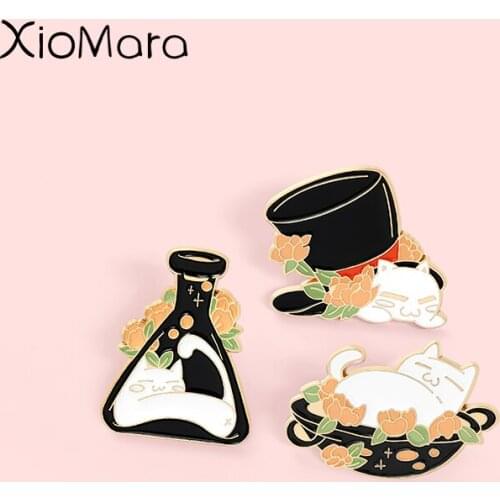 Cute White Cat Enamel Pins Black Magic Hat Flask Pot Brooches Badges Women Clothes Bag Animal Pins Jewelry Gift for Friends