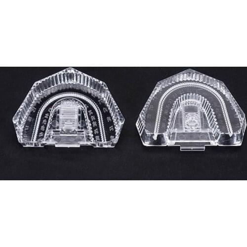 100pcs Disposable Plastic Transparent Dental Model Base Mould Section Base Box Dental Lab material