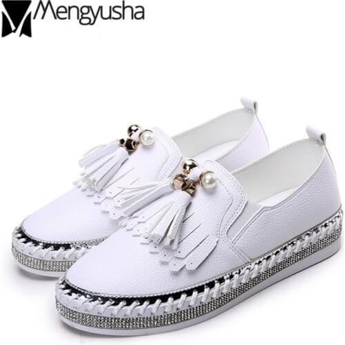 Rhinestone Flats Ladies Pearl Microfiber Cozy Flat Shoes Tassel Loafers Woman Round Toe Slip on Mocassins Creepers shoes woman