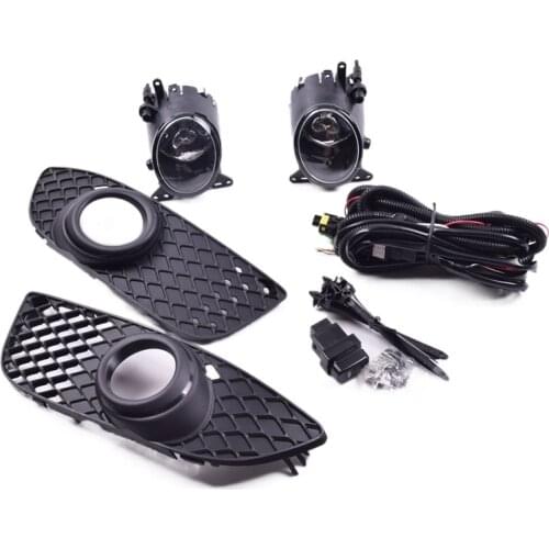 For Mitsubishi Lancer EX modified front bumper fog lamp assembly yellow halogen fog lamp