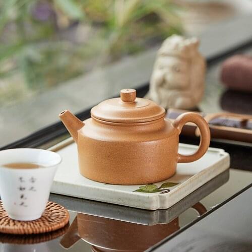 Yixing are recommended in the famous craftsmen pure manual DE pot teapot tea undressed ore gold mud, clock pot