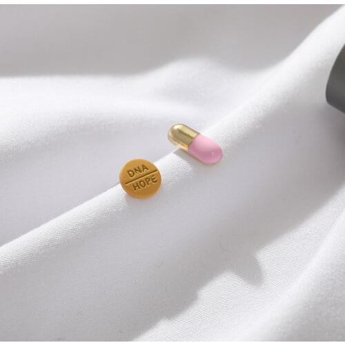 Funny Medicine Stud Earrings for women Capsule Tablet Asymmetric Small Cute Earring Korean Kawaii Fashion Jewelry Wholesale Gift