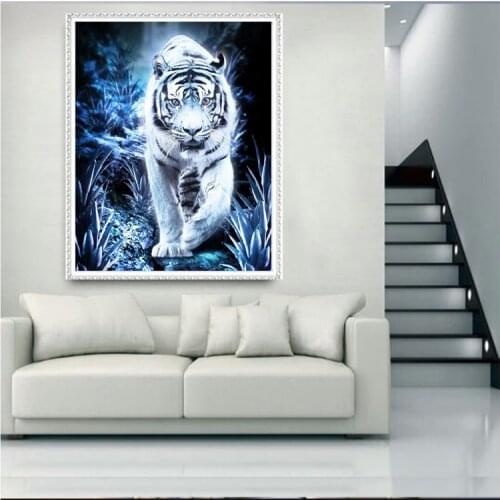 DIY Gift Diamond Embroidery crafts Black White Tiger 5D full Round Diamond Painting Magic Cube Cross Stitch Mosaic Decor FG1159