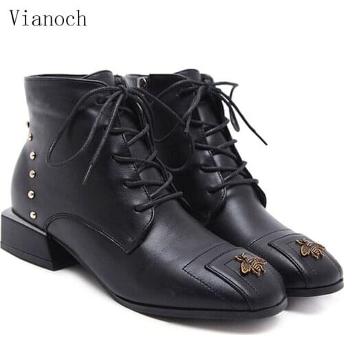 Fashion New Winter Ankle Boots Women Fur Flat Boots Warm Shoes Square Heeled Shoe Lace Up Black Woman Square Toe aa0855