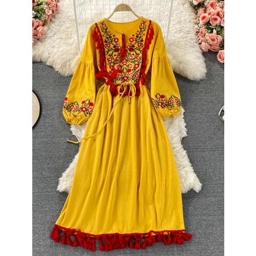 Retro Ethnic Style New Embroidery Tassel Lace Cotton and Linen Vestidos Female V-neck Puff Sleeve Large Midi Dress GK857