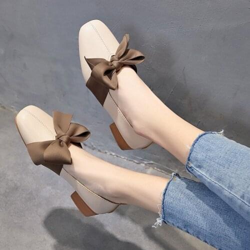 Grandma shoes womens autumn 2020 new Korean version of the wild thick heel shoes a pedal retro mid-heel shallow shoes women