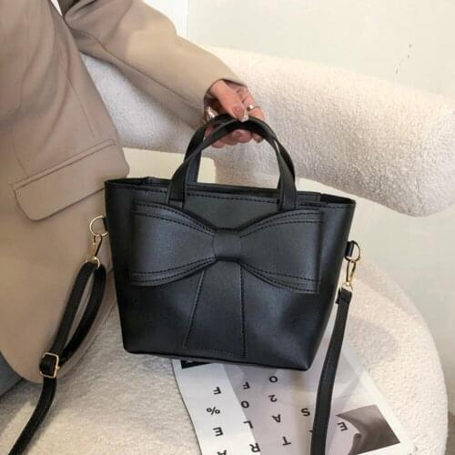 Fashion Exquisite Shopping Crossbody Bag Solid Color Bucket Shoulder Bag Women Retro Youth Ladies Simple Versatile Messenger Bag