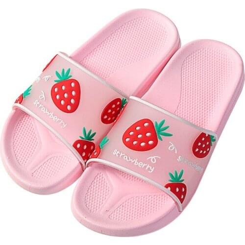 2020 Summer Slippers Women Cute Fruits Strawberry Pineapple Transparent Shoes Female Casual Indoor Outdoor Beach Slides Sandals