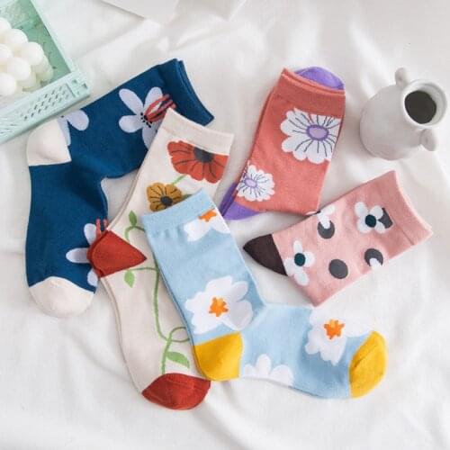 Cartoon Flower Cute Women Socks Cotton Cozy Breathable Autumn Winter Socks Korean Style Harajuku Casual Girls Sock Streetwear