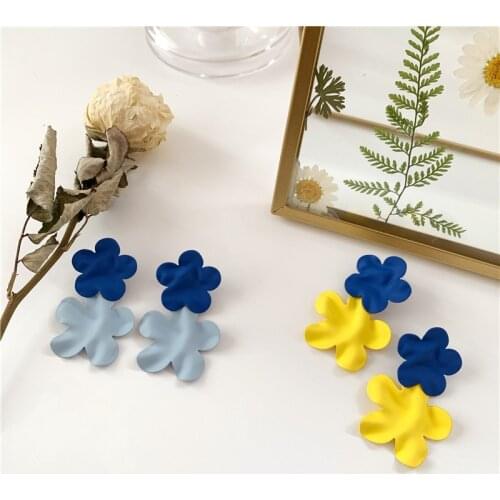 Fashion Acrylic flower earrings Women earrings Party Accessory