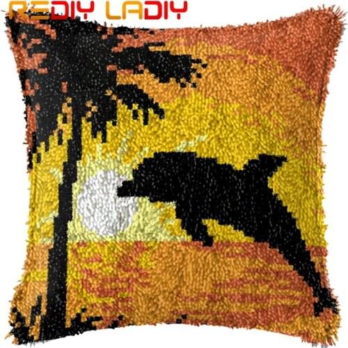 Latch Hook Cushion Dolphin Sunset Pre-Printed Canvas Cushion Cover Acrylic Yarn Crochet Pillow Case Set Hobby & Craft Home Decor