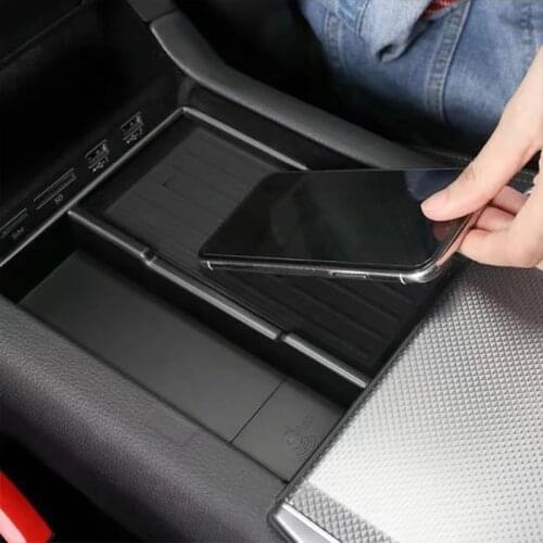 For Audi A6 C8 A7 2019 2020 2021 QI car wireless charger 15w fast phone charger charging plate charging holder accessories