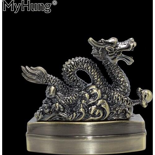 Creative Metal Car Ashtray Retro Dragon Cigarettes Home Decoration Furnishing Ash Storage Tray Truck Auto Portable Car Styling