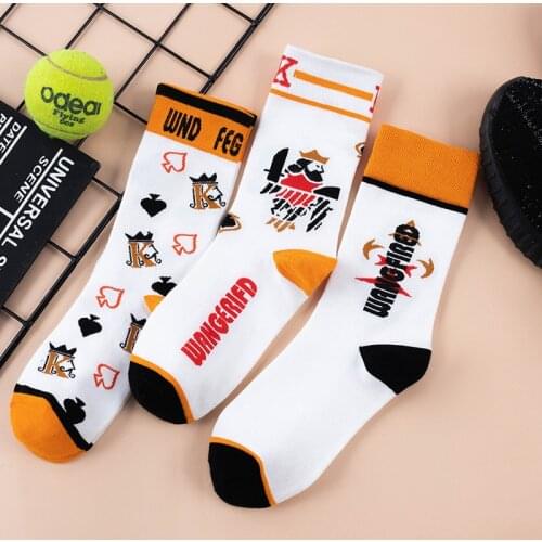 Mens New Tide Creative Personality Mid Tube Cotton Socks Harajuku College Style Skateboard Sports Europe And America Hip-hop