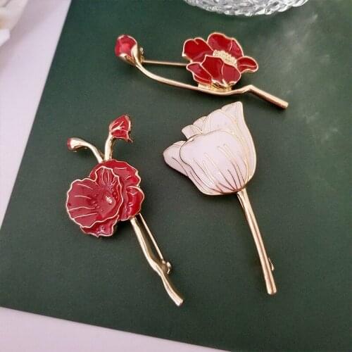 Simple Green Plant Leaf Brooch Pins Retro Metal Flowers Brooches Clip Overcoat Collar Jacket Pin Badge Gift Jewelry For Women