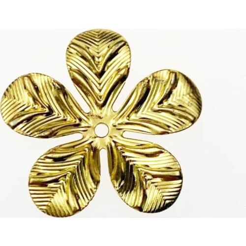20pcs 28mm Metal Flower Filigree Wraps Crafts Gift Decoration DIY Cosplay Bridal hair accessories Wholesale Charms