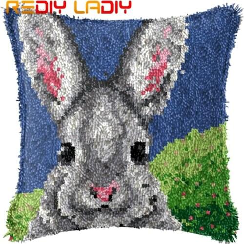 Latch Hook Cushion Rabbit Pillow Case Pre-Printed Color Canvas Acrylic Yarn Latched Hook Pillow Crochet Cushion Cover Crafts
