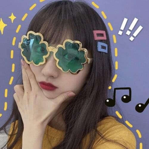 Y4UD StPatricks Day Props Novelty Toy Costume Party Supplies for Entertainment Novelty Gag for Party Shamrock Sunglasses