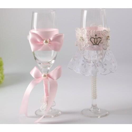 2pcs/set Wedding Glass Wedding Champagne ToastingFlutes with pink lace and crystal crown for Rustic Wedding Decoration