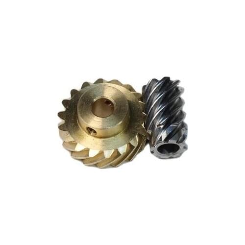 45 Degree Staggered Helical Gear 45 Steel Gear Steering Gear 18 Teeth 8 Teeth Brass Gear Machining