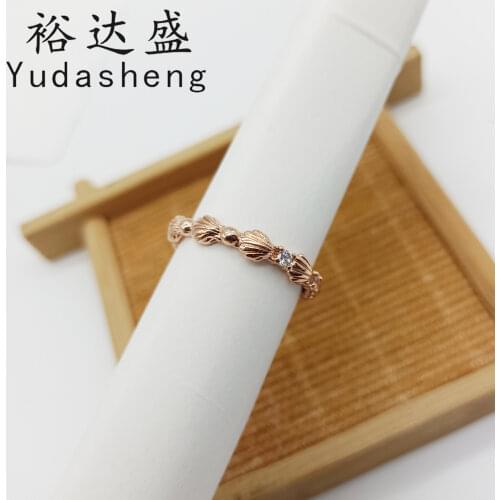 Summer Jewelry Rose Gold Sparkling Seashell Band Ring (5 beads inlaid round bright cut transparent cubic zirconia)