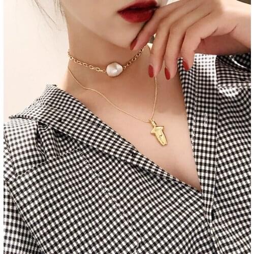 Rongho New Women Irregular Pearl Choker necklace Gold Metal Model figure Pendant Necklace femme Bijoux 2019 Colliers